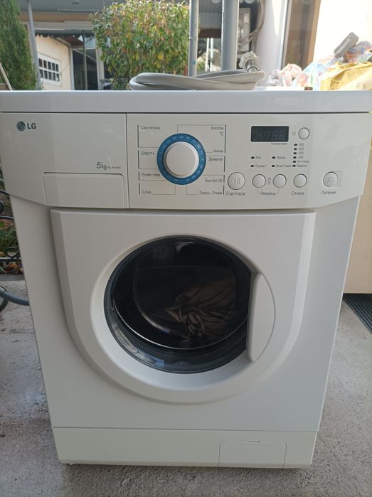 Продается машинка автомат.Lg
