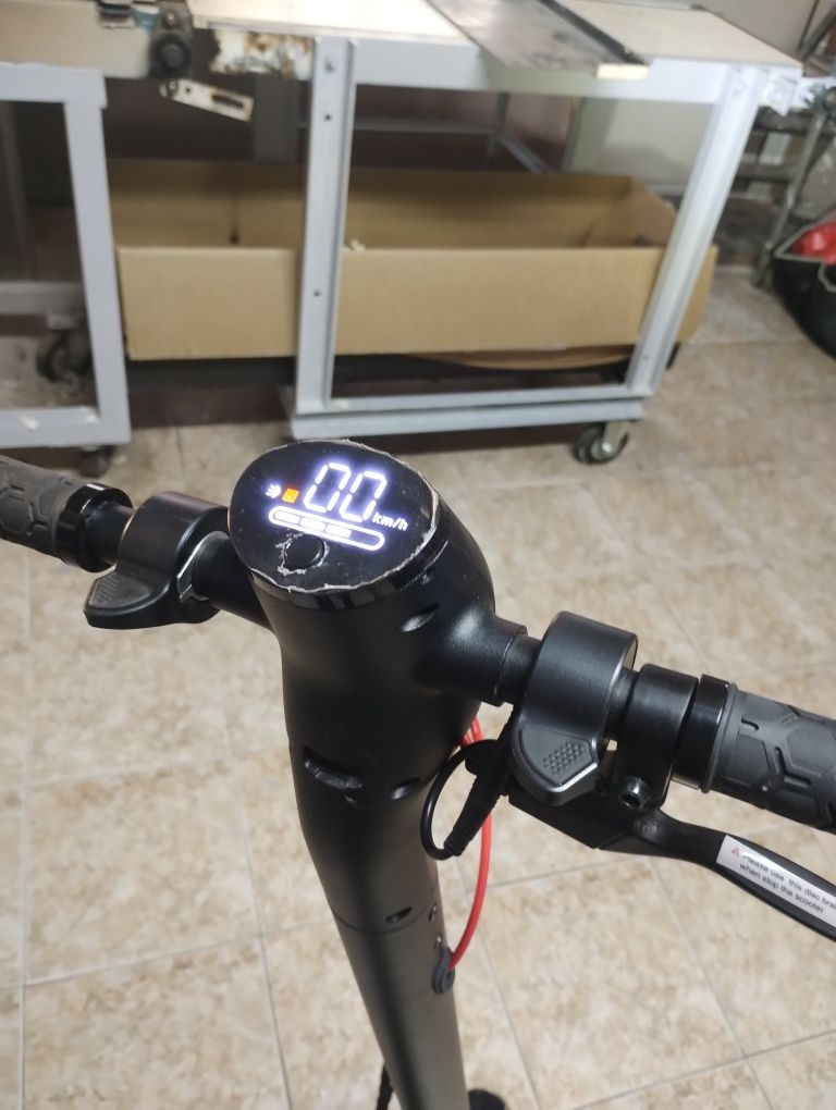Електрически скутер MICROGO M5 Pro за възрастни Максимално натоварване