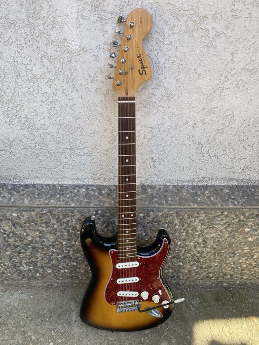 chitara electrica Squier by Fender ( editie aniversara )