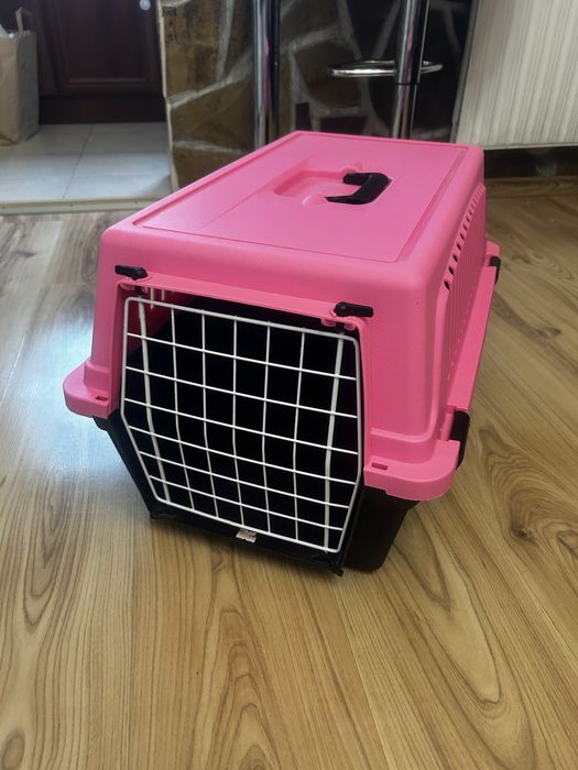 Кутия за пътуване за куче или котка