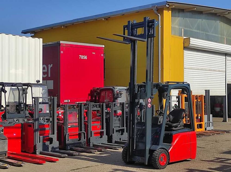 Строително подемна техника под наем