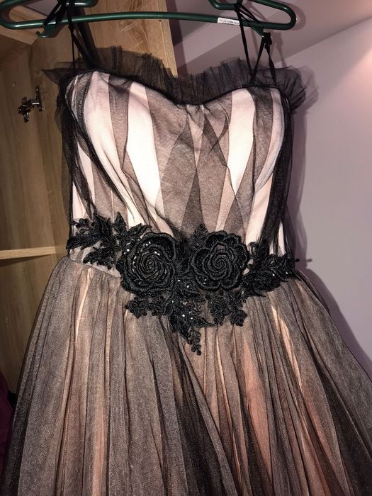 Rochie     eleganta