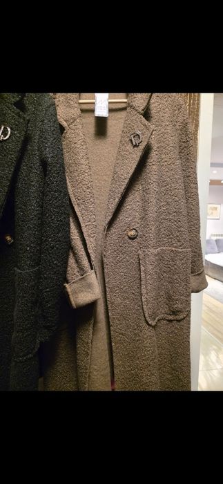 Чисто нови топли италиански палта 2броя промоция