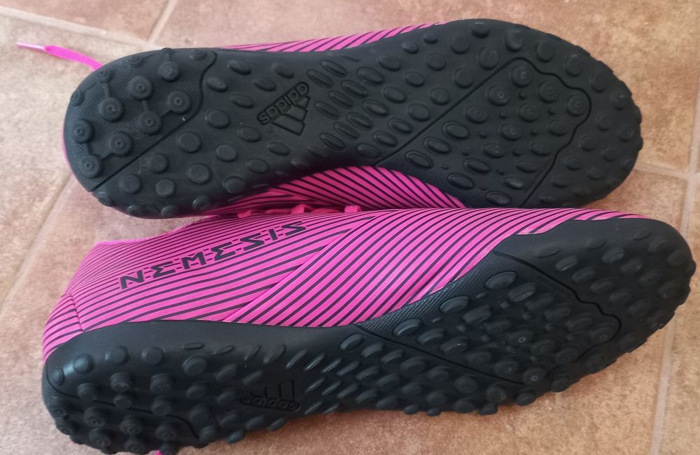 Ghete fotbal 43 Adidas doar Bucuresti