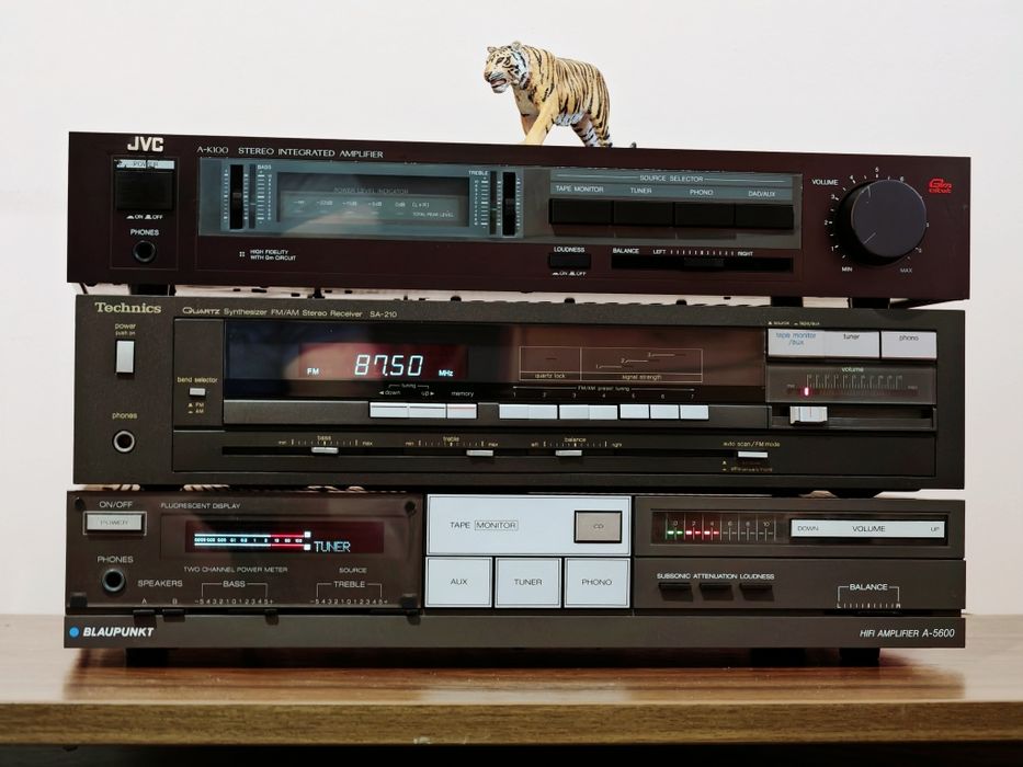 Blaupunkt A-5600. Amplif. superbe. Atenție la anunț. Prețuri fixe !