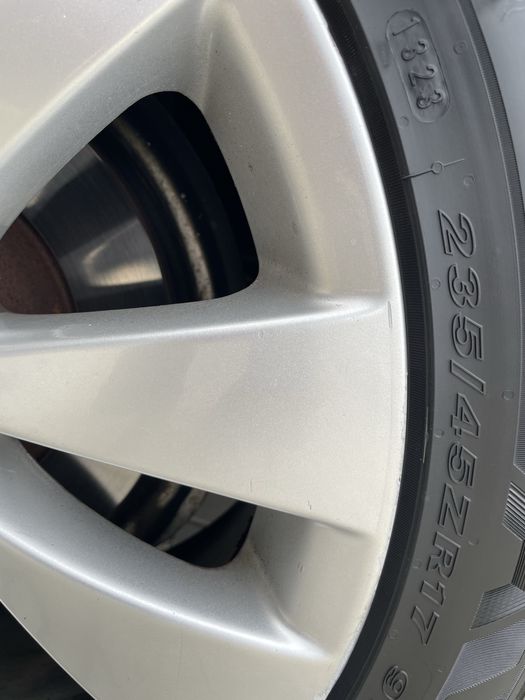 235 45 17 летни гуми Nexen nferra