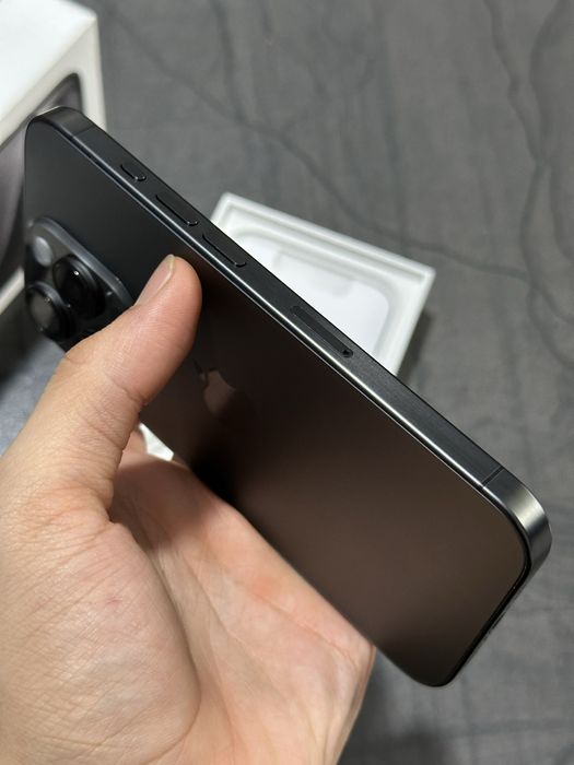 iPhone 15 Pro 96%Baterie Black Titanium 128GB !