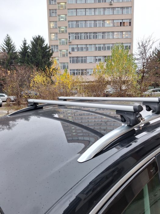 Продавам напречни греди за багажник Hakr 120cm