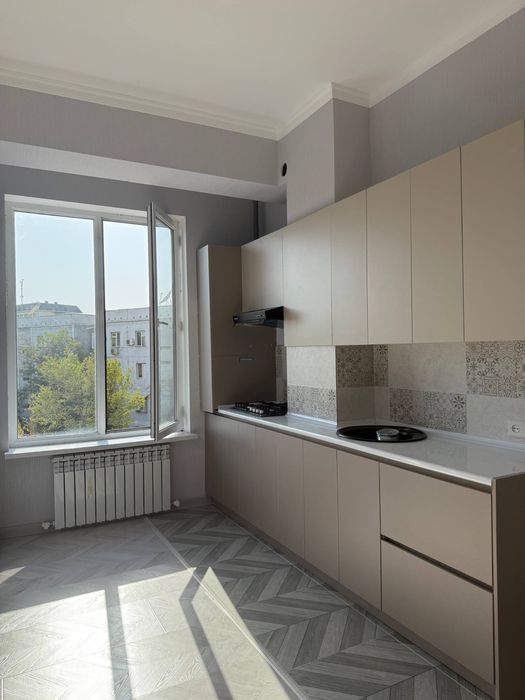 Новостройка в Яшнабадском р-не Авиасозлар плаза, 44кв — 3 этаж