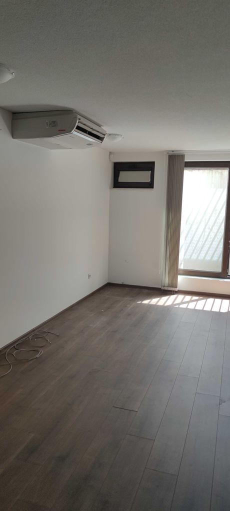 Продава се Къща в с. Бистрица, Област София-град - 407 кв.м за 1671 €/кв.м - Снимка #18