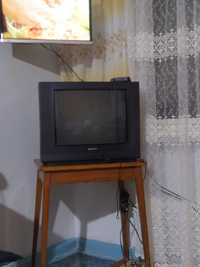 Televizor samsung yahshi ishlibi 54/