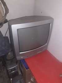 Телевизор LG  цветной