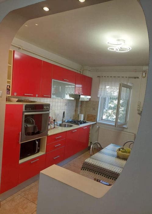 Vand apartament 3 camere Micalaca-Orizont