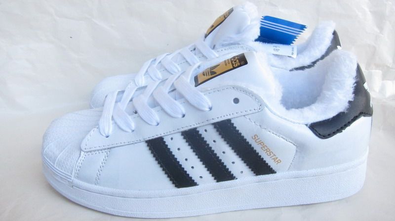 Adidasi Superstar Unisex - imblaniti pe interior