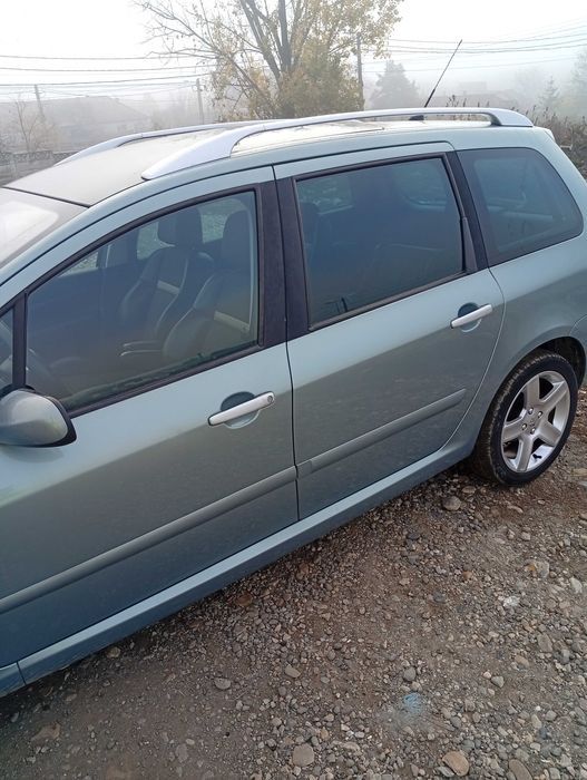 Vind pejo 307 din 2006 nu so scos Nr roșu