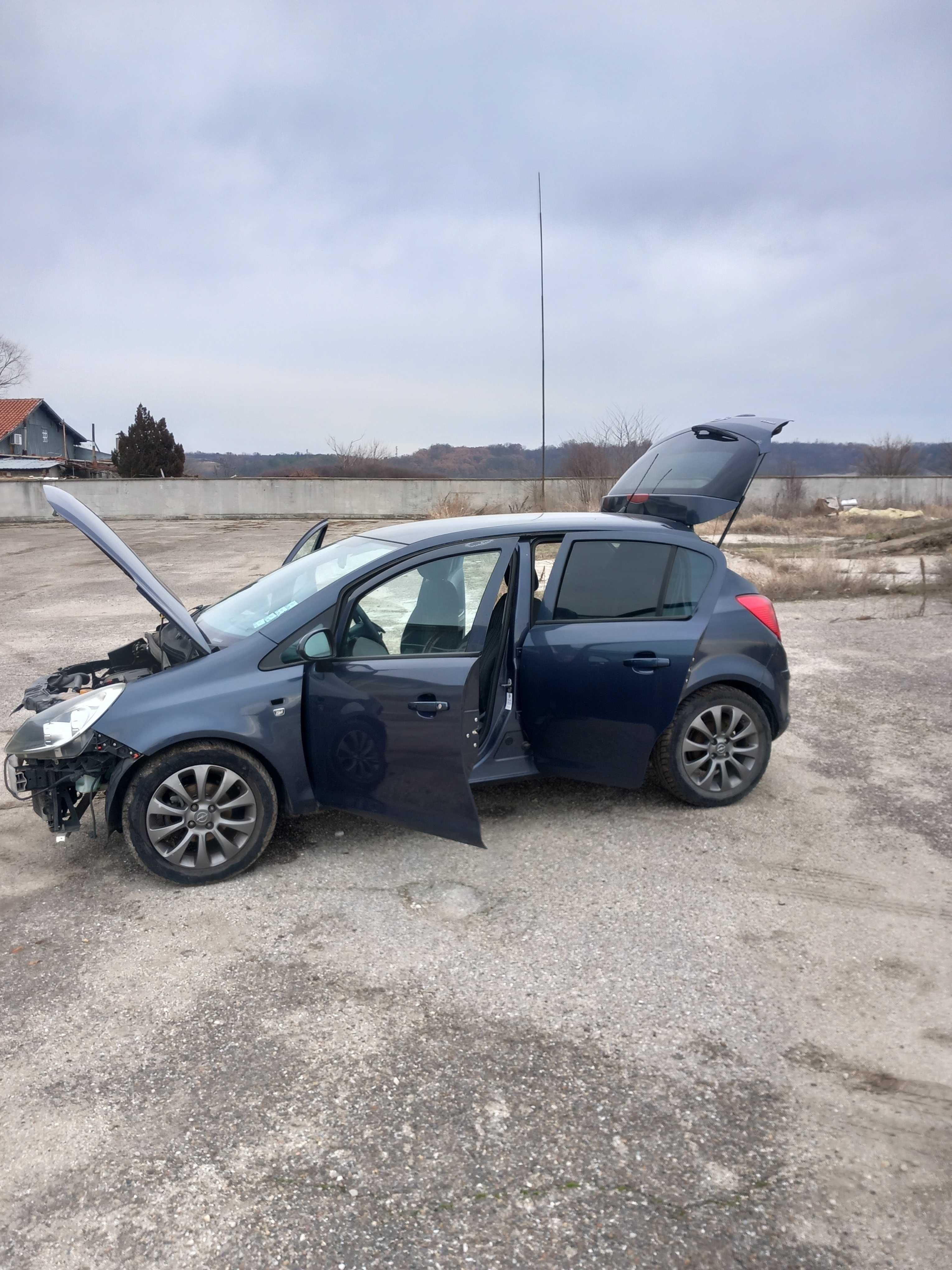 Опел Корса Д 1,2 бензин 2010 /Opel Corsa D 1,2 A12XER blue на части