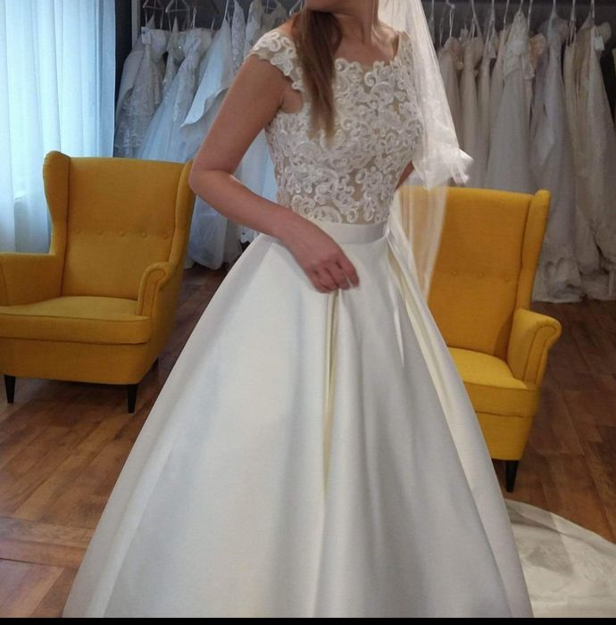 Rochie de mireasa cu buzunare Crystal Design