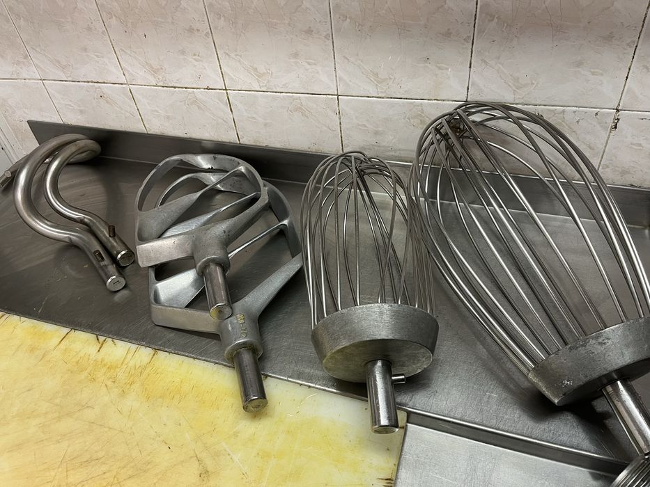 Миксер за тесто,месо,десерти