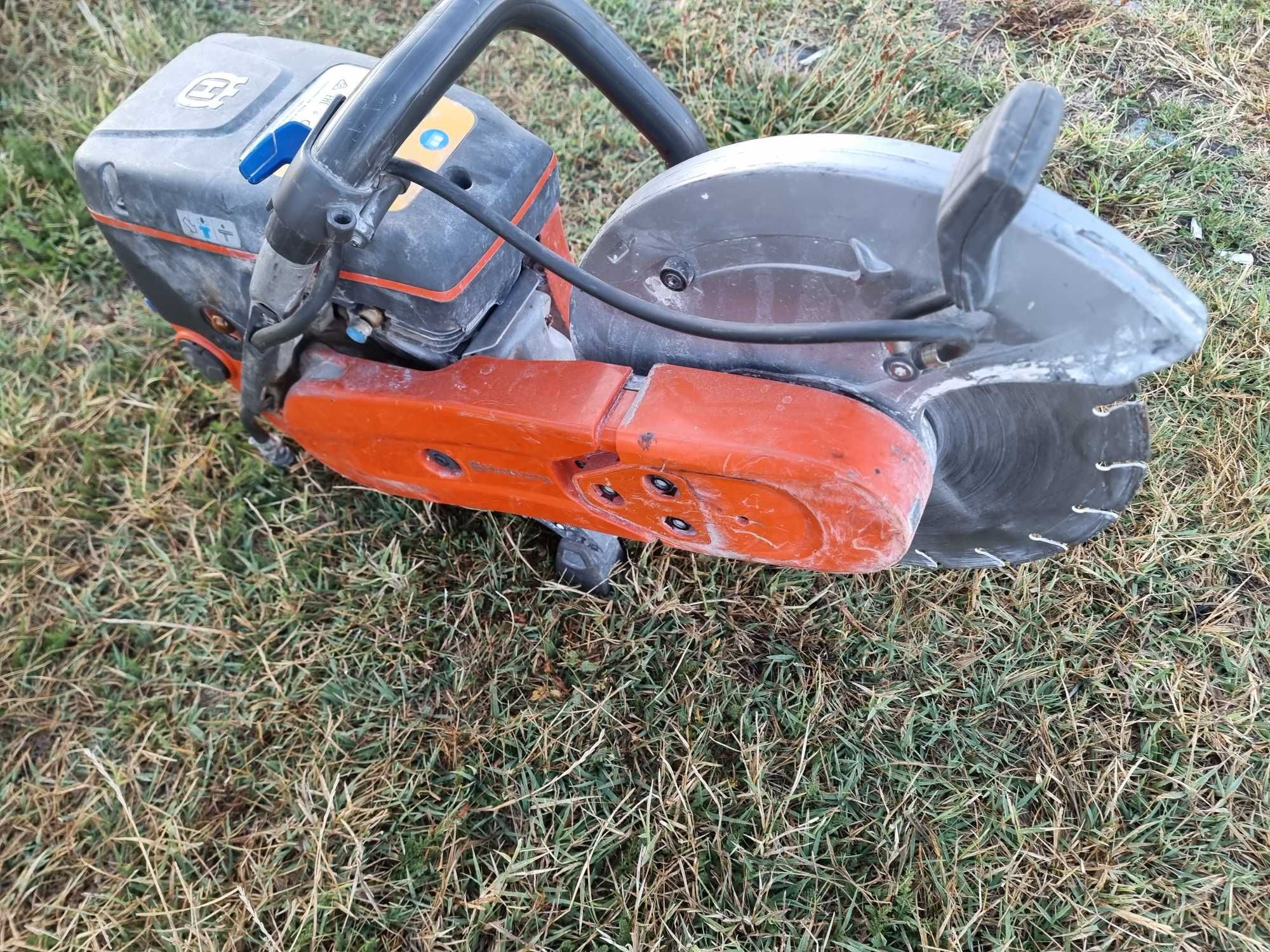 Husqvarna K770 - ръчен бензинов фугорез 300 мм-3.7 kW, 5 к.с.