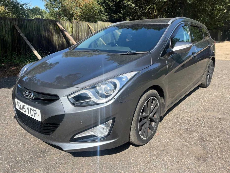 На части Hyundai i40 1.7 crdi Автоматик 2015 година