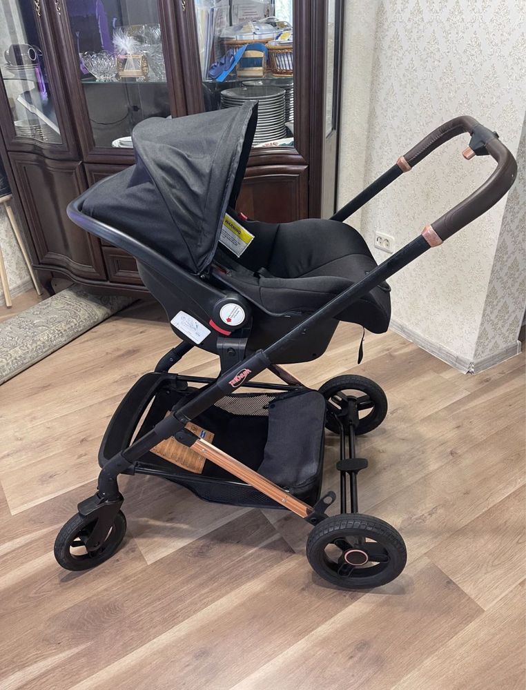 Продам коляску 3в1 с автокреслом