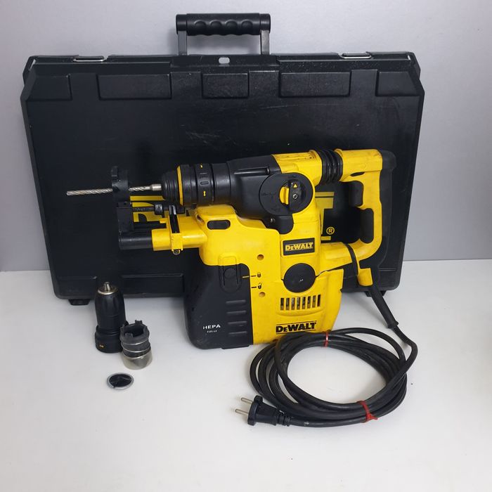Dewalt D25324 Ciocan Rotopercutor SDS Plus cu aspirator 800W