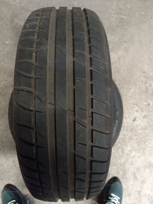 Anvelope vara SUV 4x4 Goodyear 215/65 r16 Eficient Grip