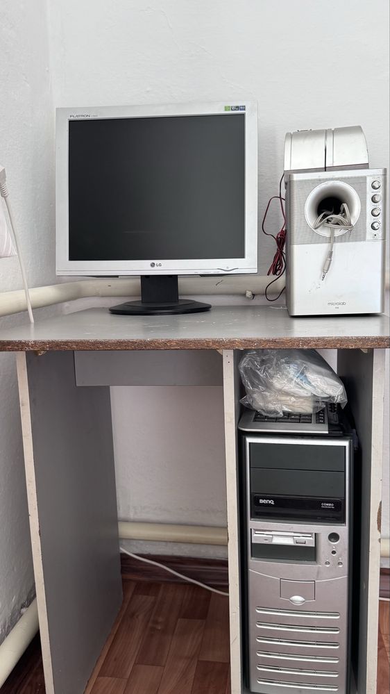 Продам старый стационарный компьютер