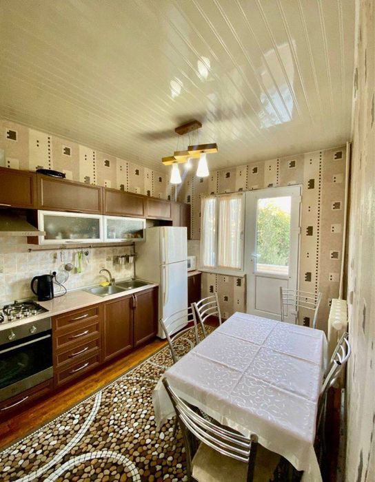 Аренда квартиры в самом центре 4/4/9 на Ц-2 Алайский 17-школа