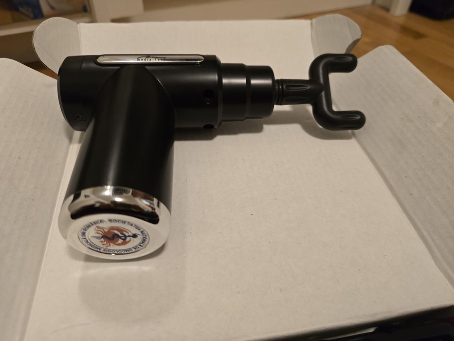 Aparat de masaj Media - Tech