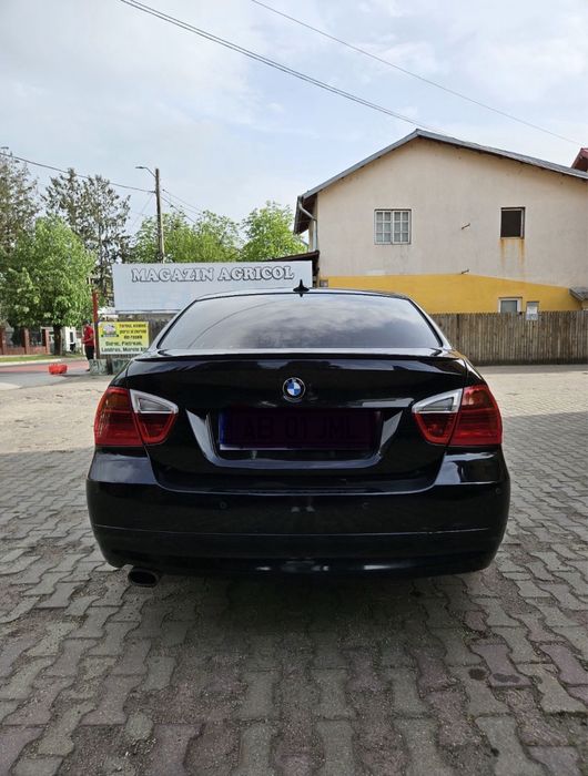Se vinde BMW 318D
