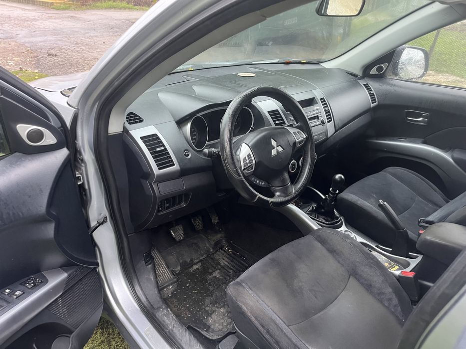Mitsubishi outlander 2.0