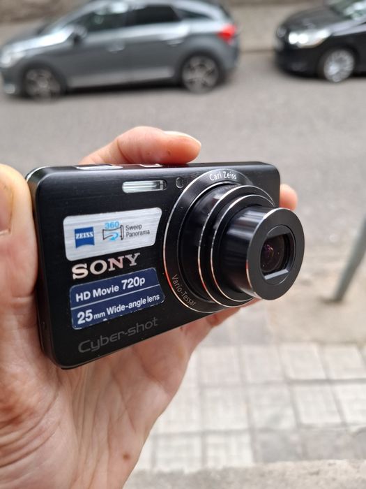 Компактен дигитален фотоапарат SONY Cybershot W630