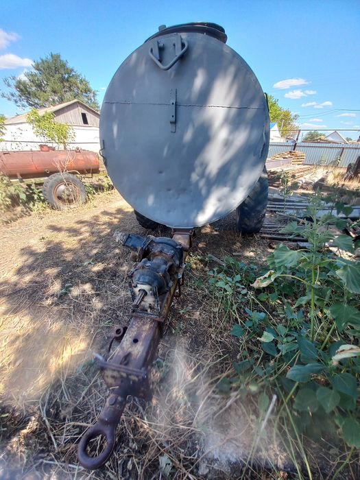 Водараздатчик, плуг, цистерн