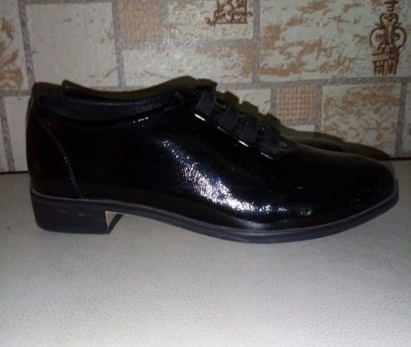 Лакированные туфли