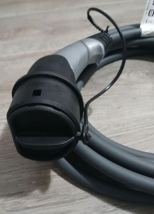 Cablu încărcare mașină electrica hibrid 32 A Bmw  Type 2