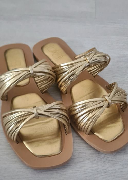 Papuci piele, marimea 37