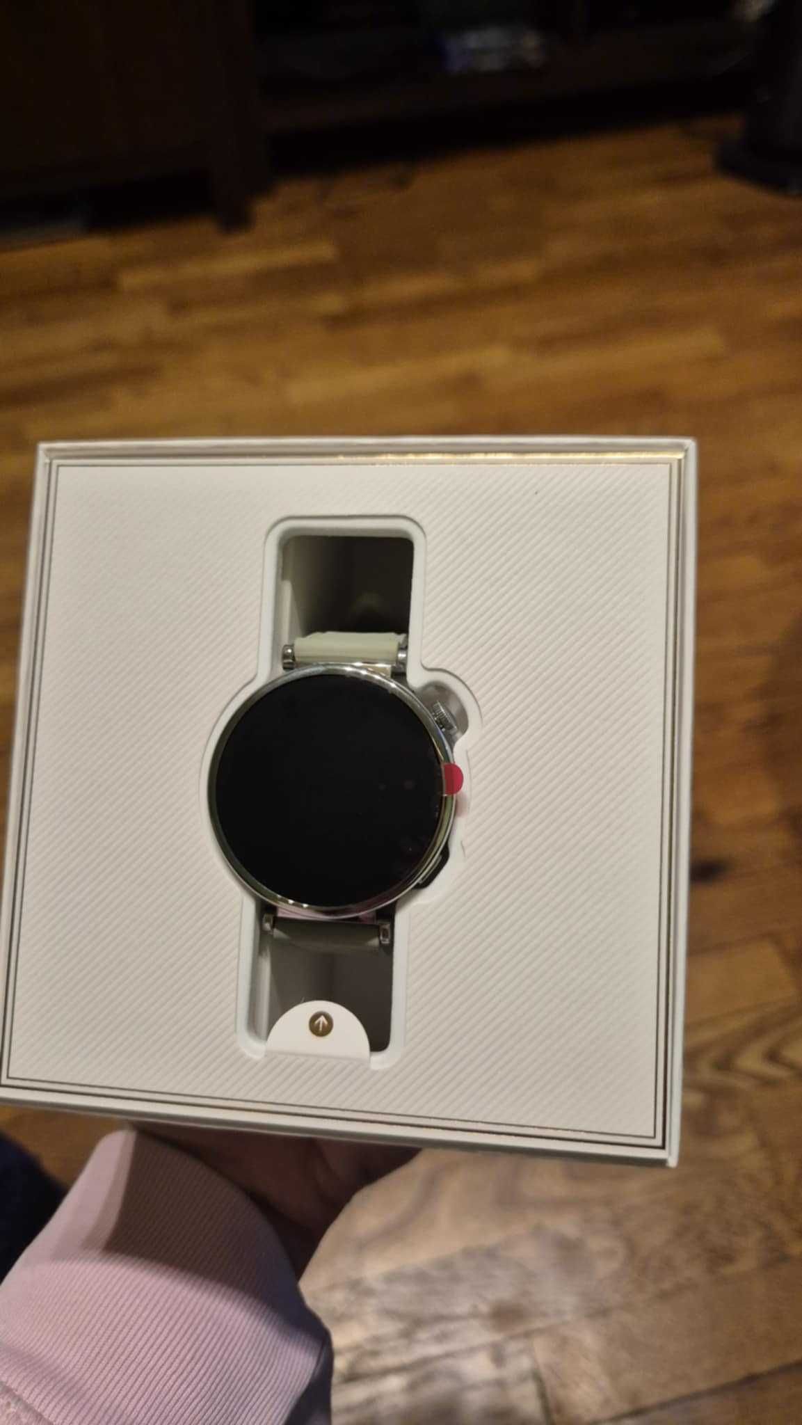 Huawei Watch GT 4 (Female)