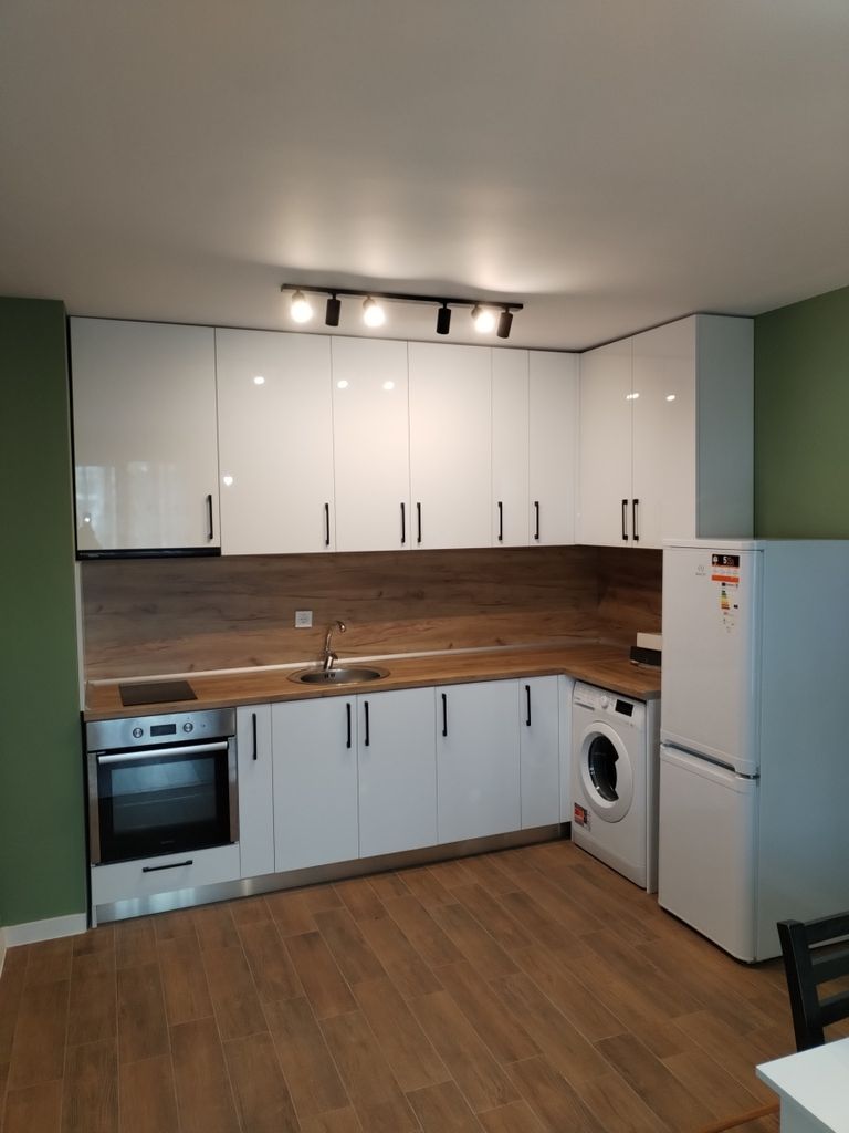 Дава се под наем Едностаен апартамент в Враца, Дъбника - 64 кв.м за 382.5 € - Снимка #7