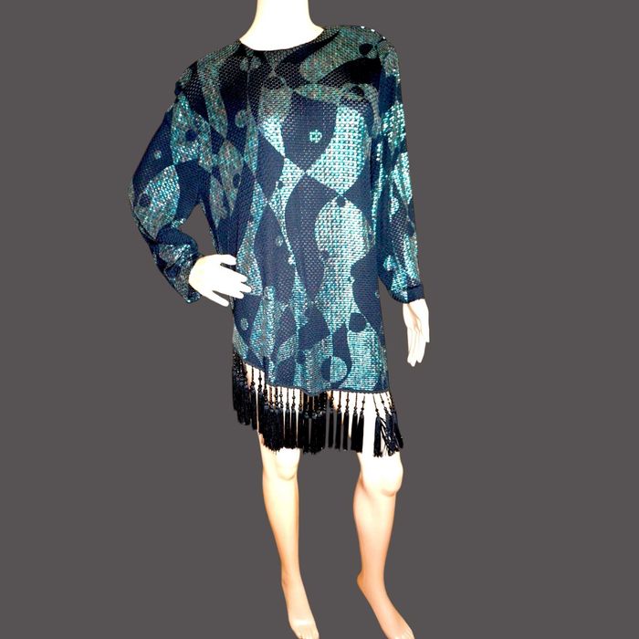 Rochie retro cu tiv asimetric si ciucuri , rochie party anii 80 M-L