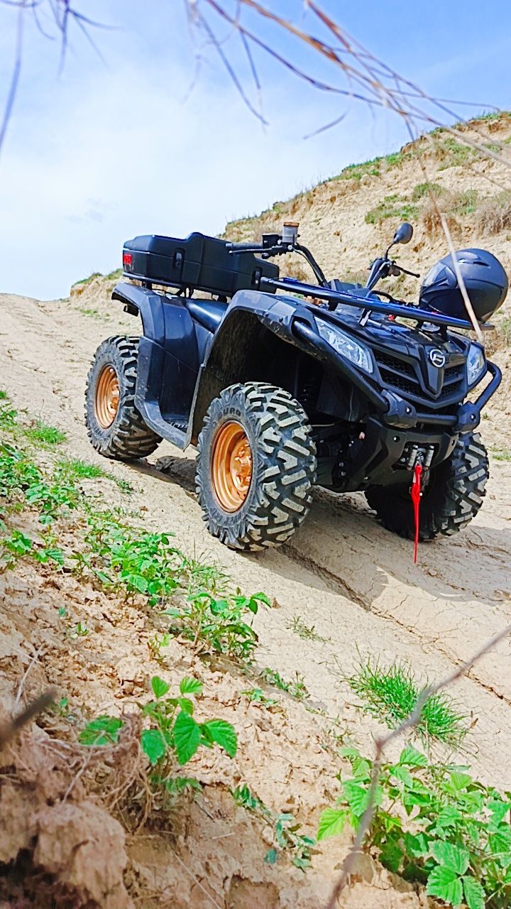 Vând ATV cf moto 450S