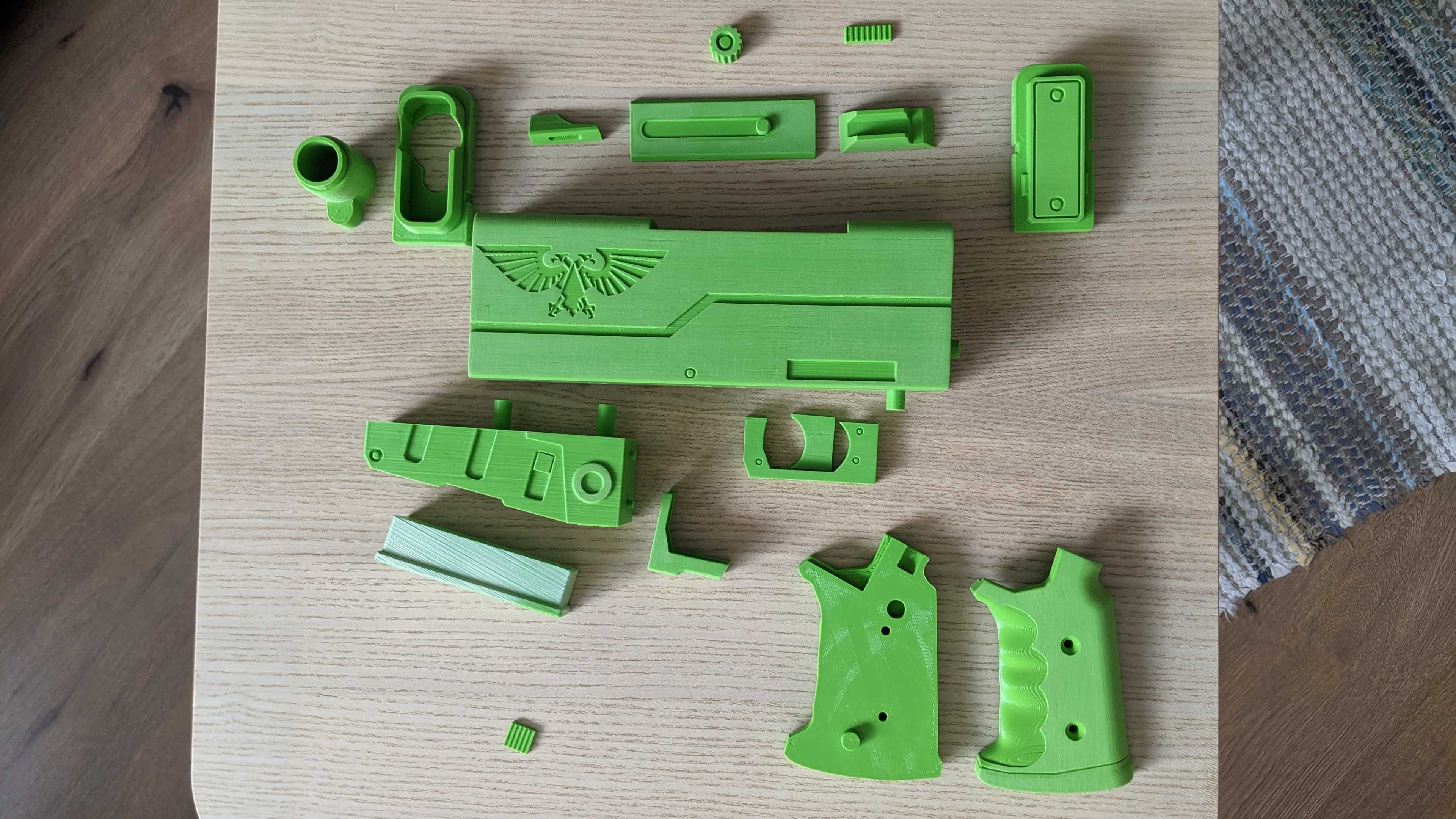 3D Printed parts for Warhammer 40k Gun/Pistol