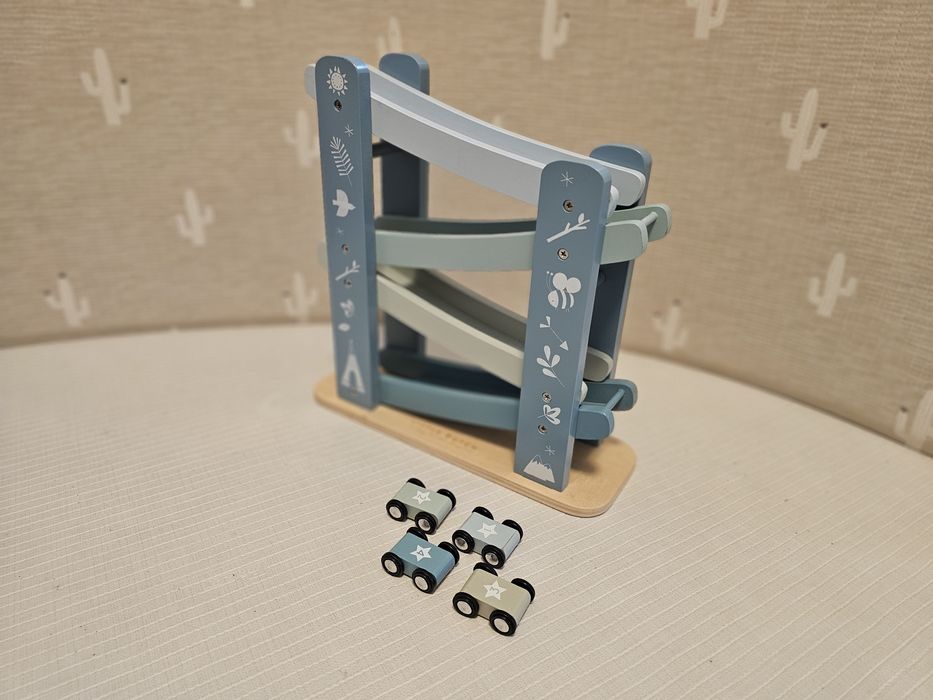 Дървена писта Little Dutch с 4 колички