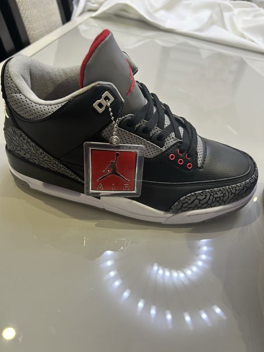 Jordan 3 black cement marimea 43