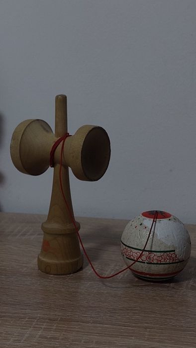 Kendama USA - Pro Model Saga Shape Joe Nelson V2 Superstick