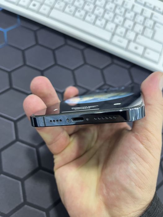 Iphone 12pro max 128 gb sotiladi