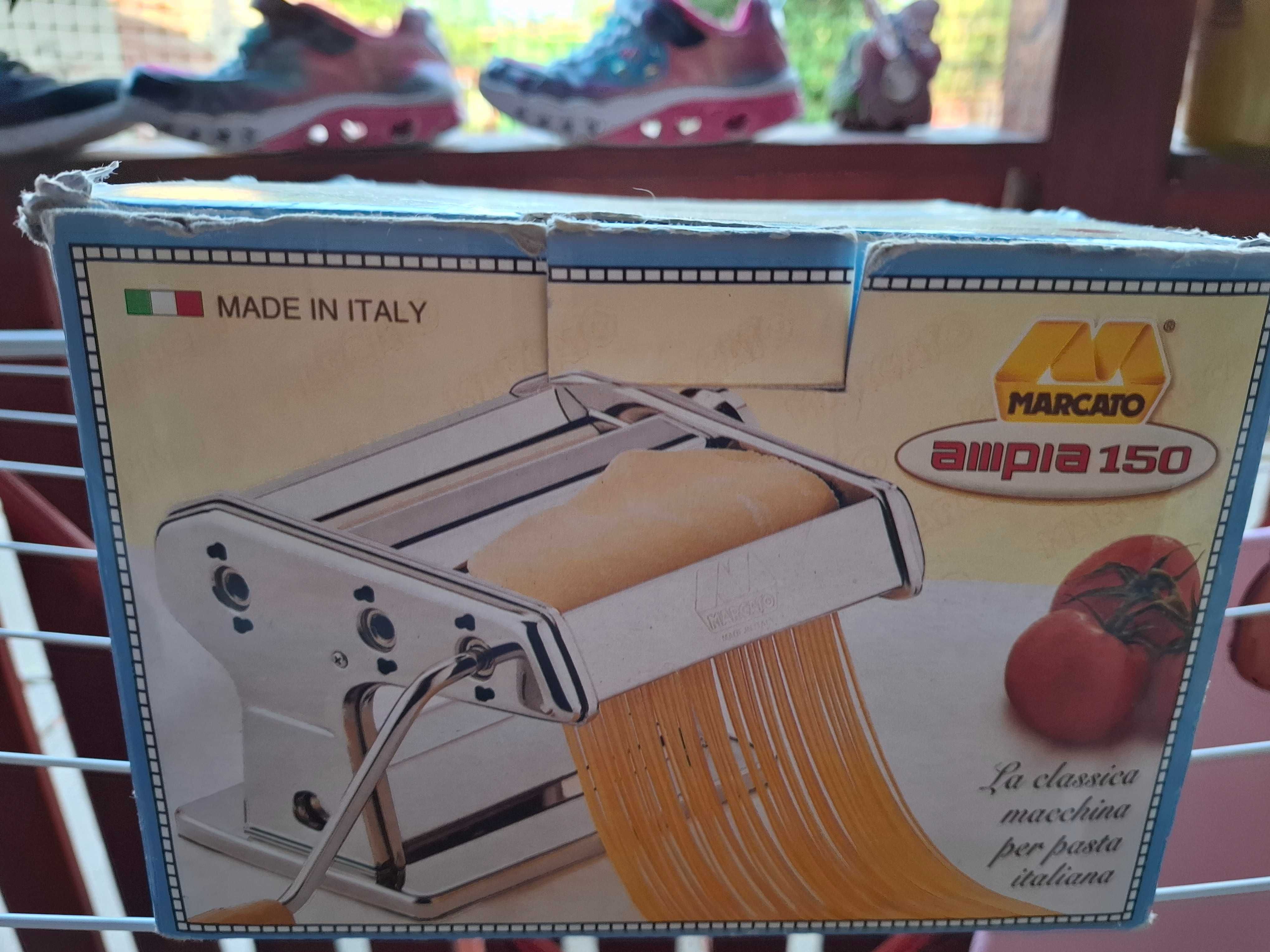Masina taitei Marcato Ampia 150