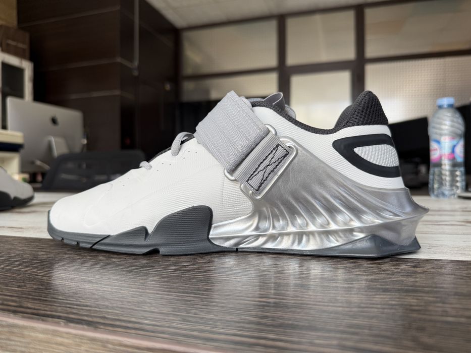 Спортни Обувки Nike SAVALEOS SE Bianco Grigio тип Щангети