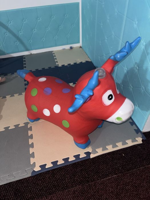 Ponei gonflabil pentru sarit