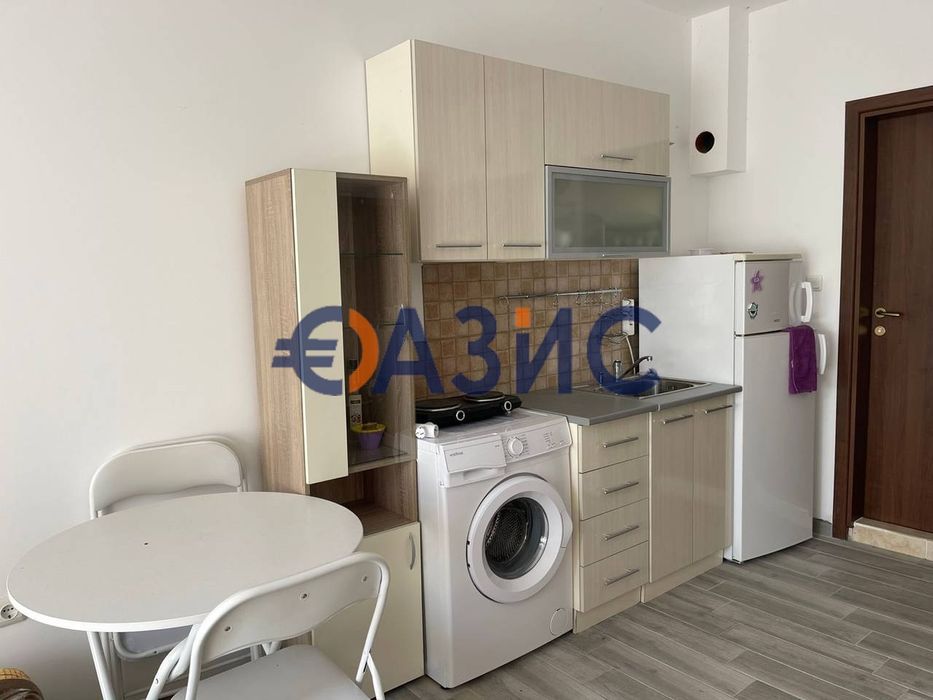 Продава се Едностаен апартамент в к.к. Слънчев бряг - 28 кв.м за 965 €/кв.м - Снимка #2